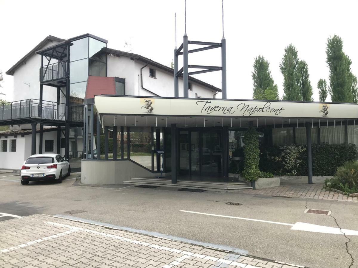 Taverna Napoleone San Lorenzo  Exteriér fotografie